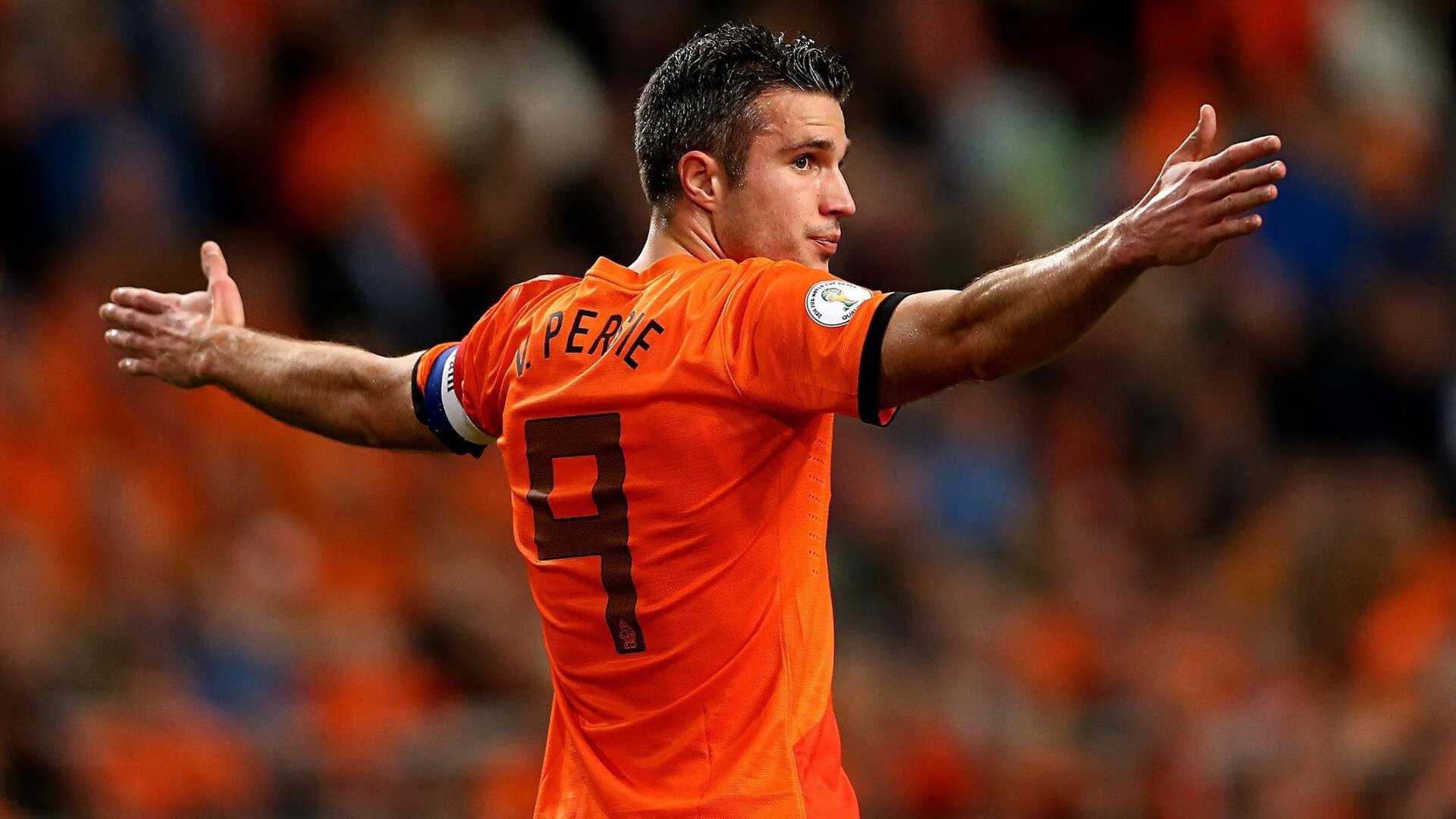 法甲夜场比赛,精彩射门与精彩扑救交相辉映,法甲的比赛